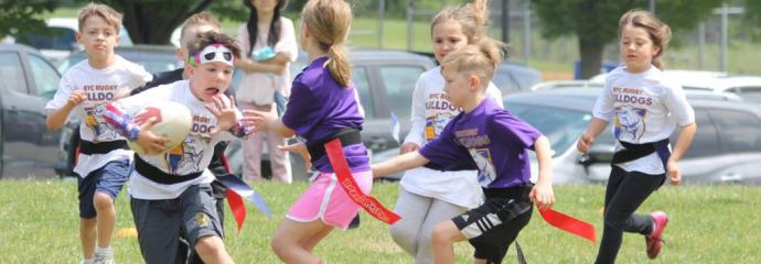 children playing flag rugby