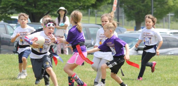 children playing flag rugby